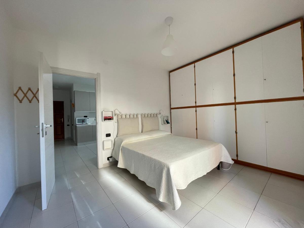 La Casa Di Mia Hotel กาญารี ภายนอก รูปภาพ
